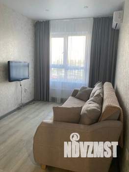 1-к квартира, посуточно, 35м2, 23/24 этаж