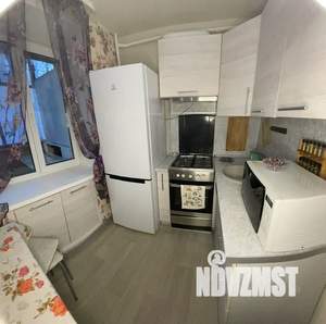 1-к квартира, посуточно, 39м2, 1/9 этаж