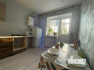 1-к квартира, посуточно, 40м2, 5/6 этаж