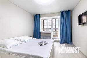 2-к квартира, посуточно, 72м2, 1/18 этаж
