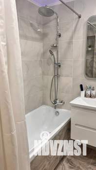 1-к квартира, посуточно, 40м2, 15/18 этаж