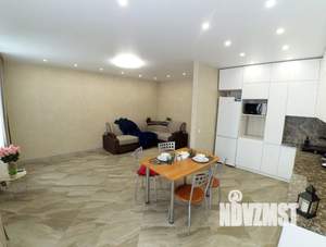 1-к квартира, посуточно, 62м2, 1/1 этаж