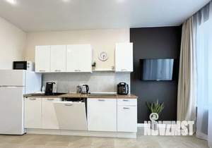 1-к квартира, посуточно, 46м2, 1/1 этаж