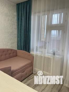 1-к квартира, посуточно, 42м2, 7/12 этаж