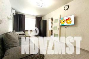 2-к квартира, посуточно, 48м2, 1/5 этаж