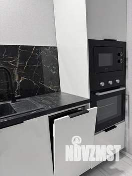 1-к квартира, посуточно, 45м2, 3/15 этаж