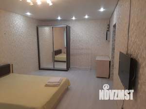 1-к квартира, посуточно, 40м2, 1/17 этаж