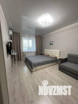 1-к квартира, посуточно, 38м2, 10/10 этаж