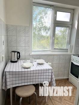 1-к квартира, посуточно, 35м2, 5/5 этаж