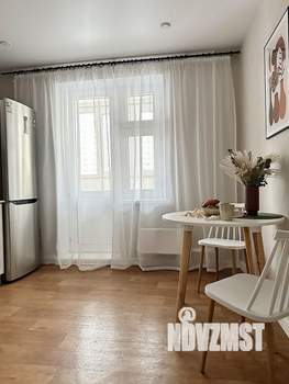 1-к квартира, посуточно, 34м2, 4/10 этаж