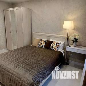 1-к квартира, посуточно, 30м2, 9/16 этаж