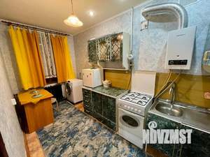 1-к квартира, посуточно, 35м2, 1/4 этаж