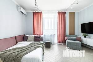 Студия квартира, посуточно, 32м2, 19/20 этаж