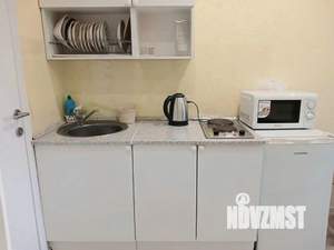 1-к квартира, посуточно, 17м2, 1/1 этаж