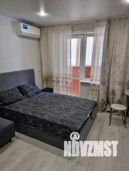Студия квартира, посуточно, 21м2, 1/10 этаж