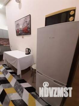 Студия квартира, посуточно, 14м2, 2/20 этаж