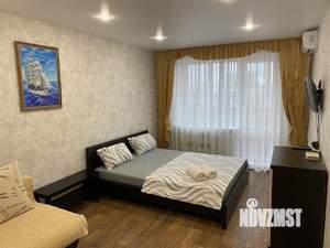 1-к квартира, посуточно, 33м2, 1/1 этаж