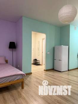 Студия квартира, посуточно, 37м2, 15/19 этаж