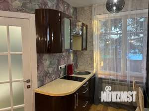 Студия квартира, посуточно, 30м2, 1/3 этаж