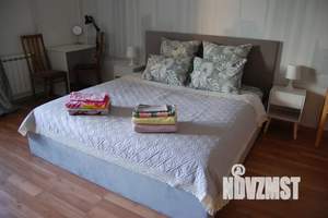 1-к квартира, посуточно, 55м2, 2/10 этаж