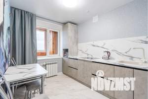 1-к квартира, посуточно, 38м2, 14/14 этаж