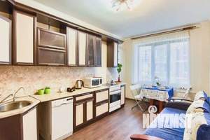 2-к квартира, посуточно, 79м2, 1/1 этаж