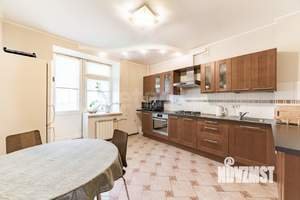 2-к квартира, на длительный срок, 68м2, 3/10 этаж