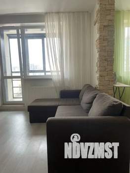 Студия квартира, посуточно, 40м2, 9/18 этаж