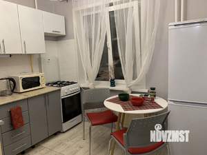 1-к квартира, посуточно, 40м2, 3/9 этаж