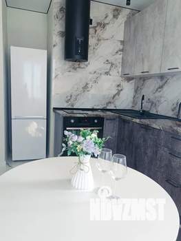 1-к квартира, посуточно, 48м2, 12/22 этаж