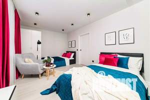 2-к квартира, посуточно, 61м2, 5/18 этаж