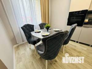1-к квартира, посуточно, 44м2, 2/19 этаж