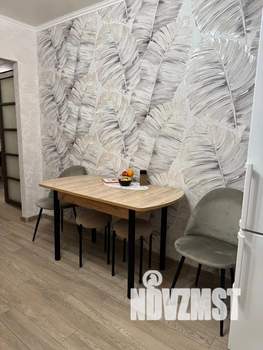 1-к квартира, посуточно, 42м2, 4/10 этаж