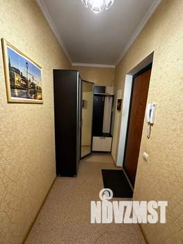 1-к квартира, посуточно, 37м2, 9/10 этаж