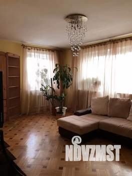 2-к квартира, посуточно, 90м2, 2/5 этаж