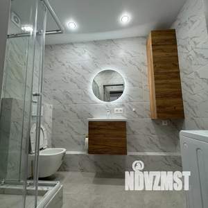 Студия квартира, посуточно, 32м2, 2/25 этаж