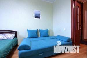 1-к квартира, посуточно, 40м2, 7/19 этаж