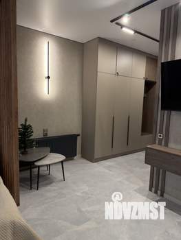 Студия квартира, посуточно, 32м2, 17/20 этаж