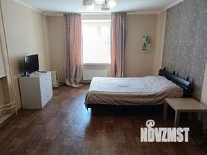 1-к квартира, посуточно, 41м2, 7/10 этаж