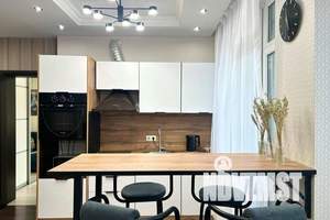 2-к квартира, посуточно, 70м2, 6/25 этаж