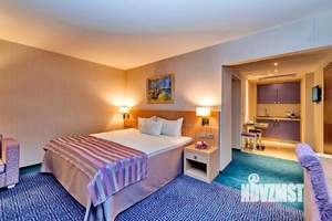 1-к квартира, посуточно, 37м2, 1/1 этаж