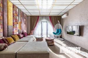 1-к квартира, посуточно, 55м2, 1/1 этаж