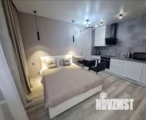 Студия квартира, посуточно, 34м2, 17/19 этаж