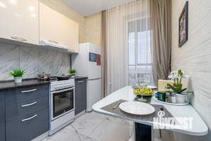 1-к квартира, посуточно, 40м2, 14/20 этаж