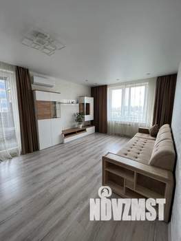 3-к квартира, посуточно, 72м2, 19/24 этаж