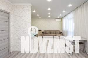 1-к квартира, посуточно, 42м2, 12/20 этаж