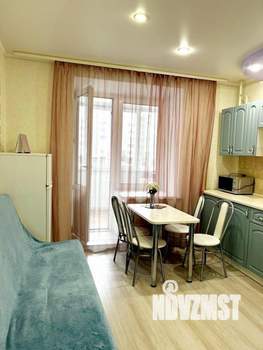 1-к квартира, посуточно, 42м2, 1/1 этаж
