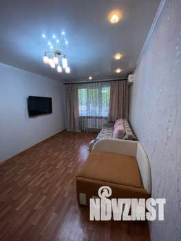1-к квартира, посуточно, 33м2, 1/5 этаж