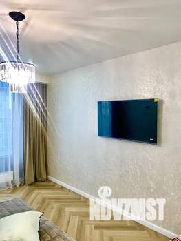 2-к квартира, посуточно, 39м2, 10/25 этаж