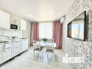 2-к квартира, посуточно, 42м2, 7/10 этаж